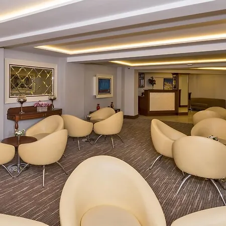 فندق Bergama Old 3*