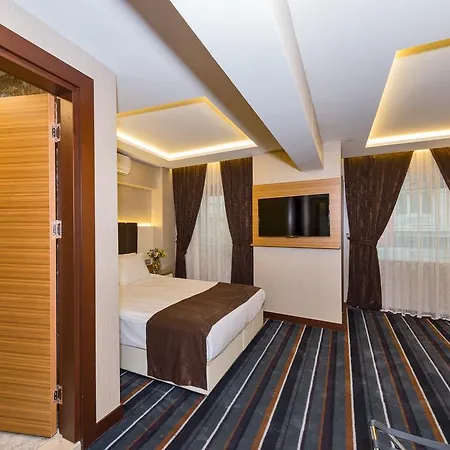 Bergama Old 3* イスタンブール