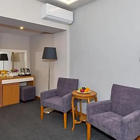Bergama Old Hotel 3*