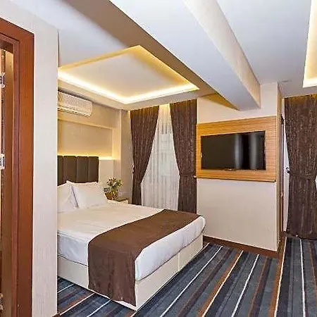 Bergama Old Hotel 3*