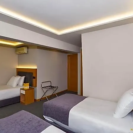 Bergama Old Hotel 3*
